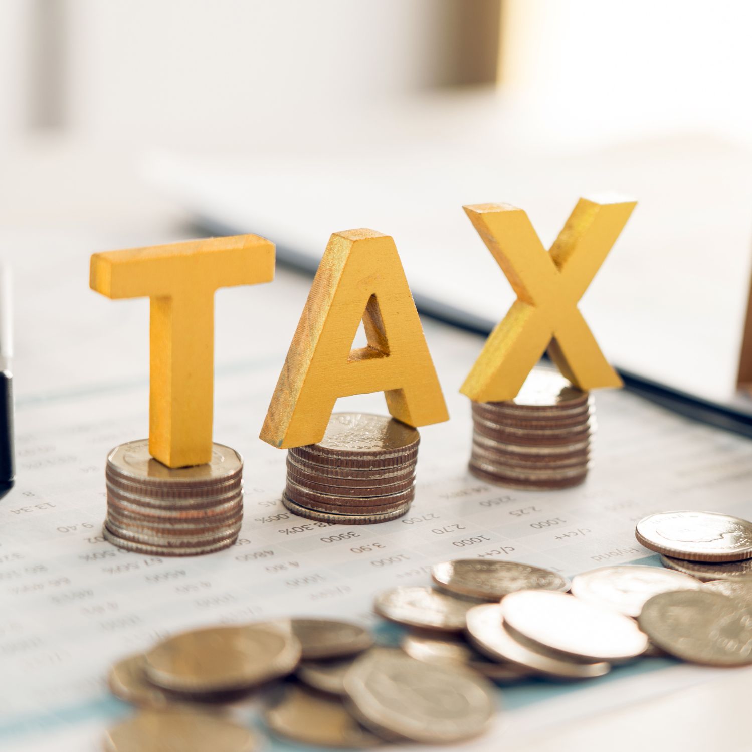 Airbnb Taxes in London: A Guide for Short-Term Rental Property Owners