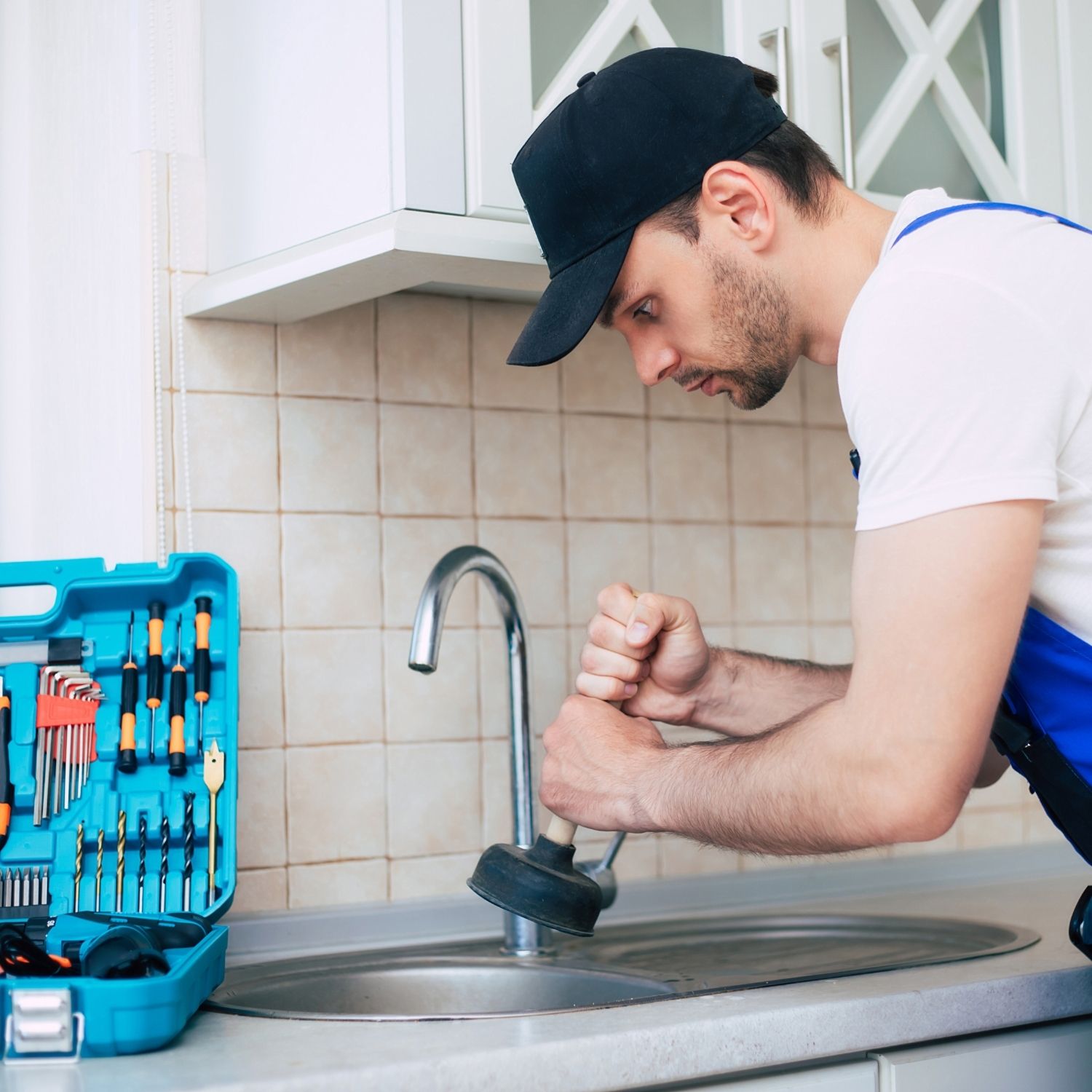 Landlord Repair and Maintenance Costs: How to Reduce Property Expenses in 2025