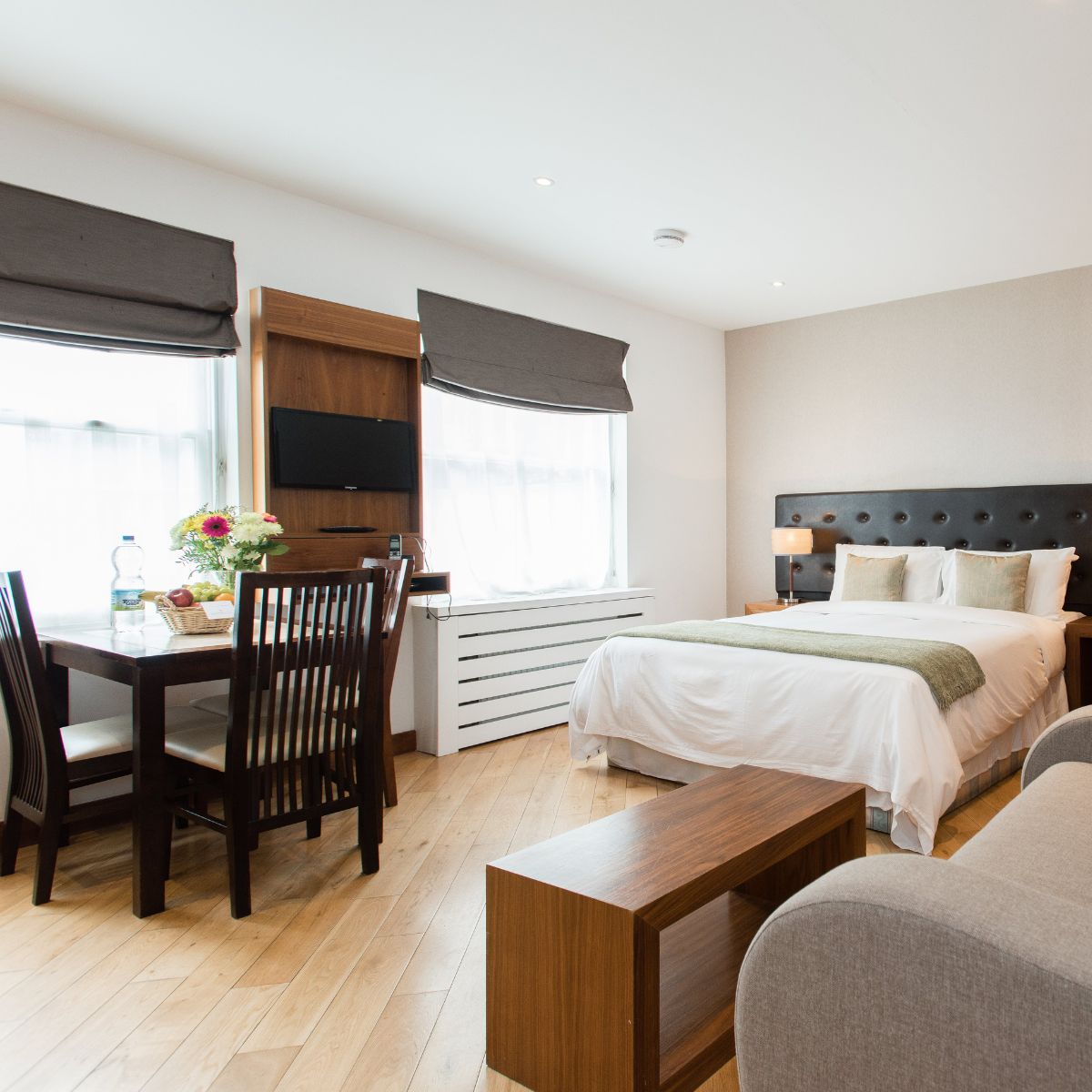 Boost Your Bookings: Steps to List Your London Property on Vrbo