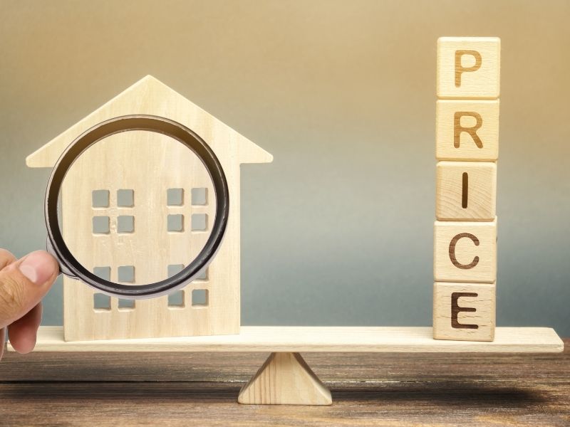 Long-Term Rental Pricing Guide: How to Safely Price and Increase Rent in a Bidding-Ban Era