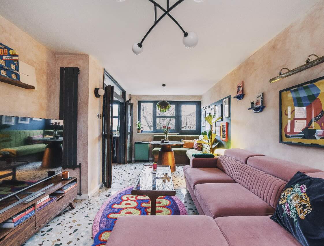 What is an Airbnb: A Property Owner’s Ultimate Guide to Investing in an Airbnb Rental in London