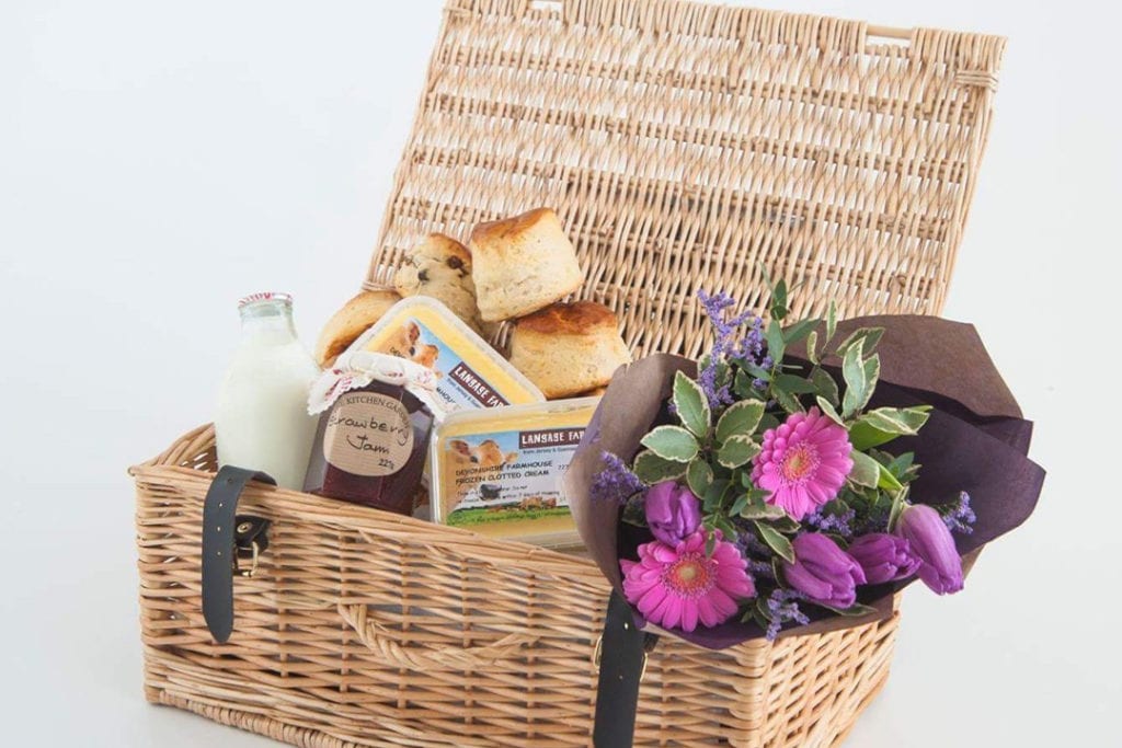 property host welcome gift